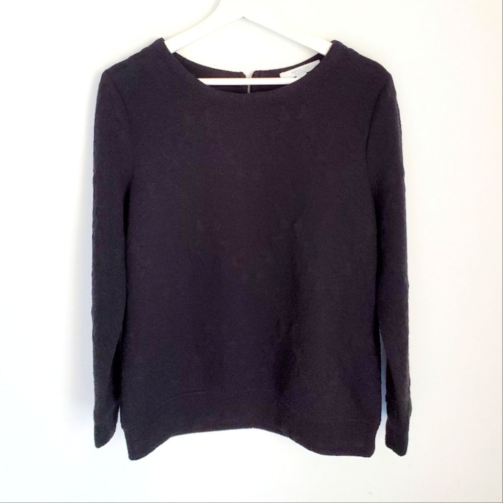 Piperlime Sweater Size M